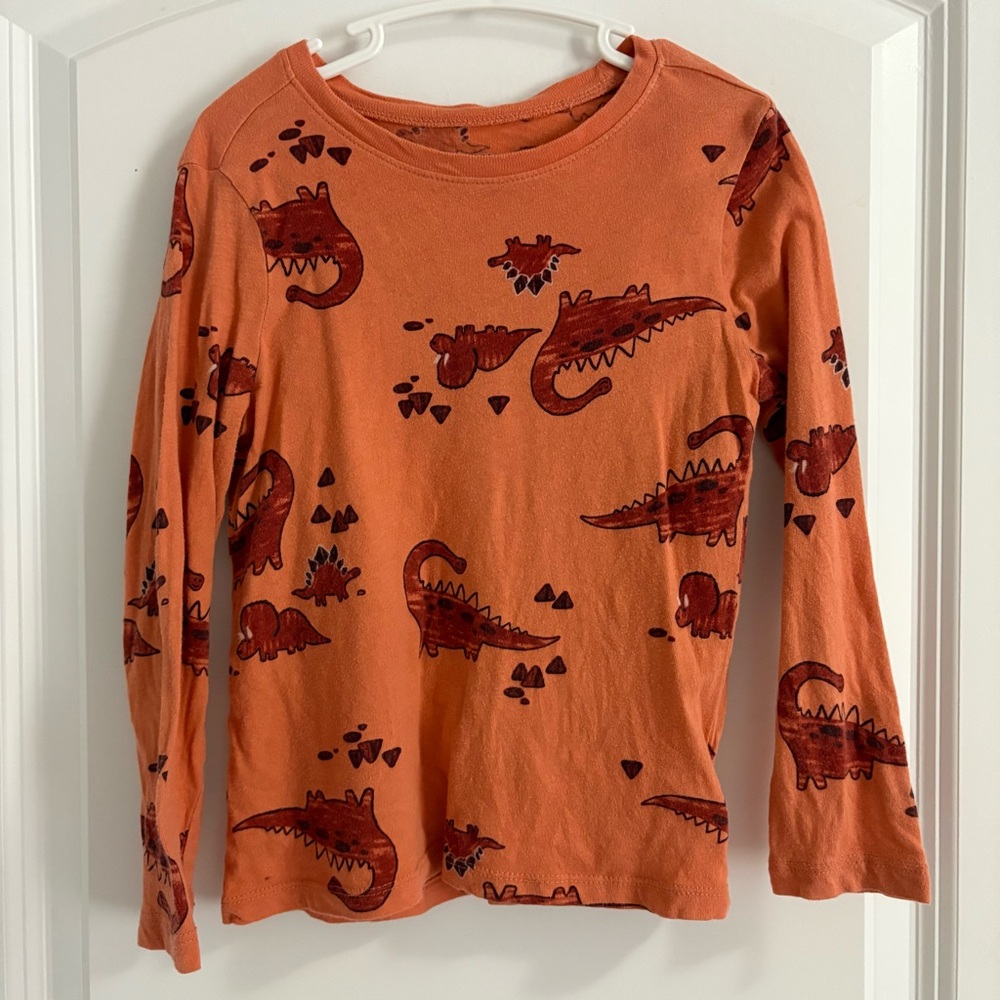 🟧$2 ADD-ON🟧 OLD NAVY • 5T • Boys’ Long Sleeve Tee